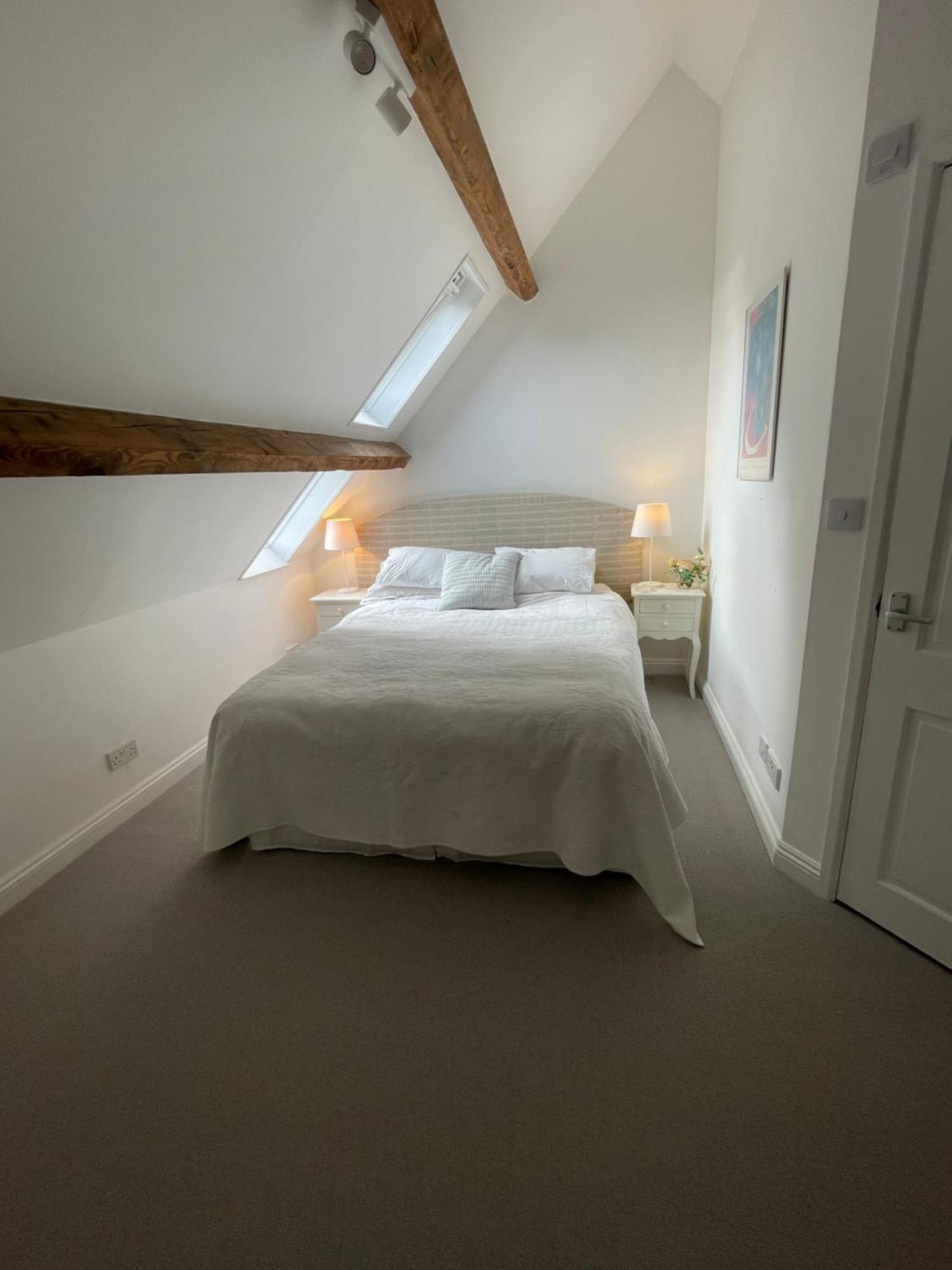 Cosy Flat In Ampney Crucis